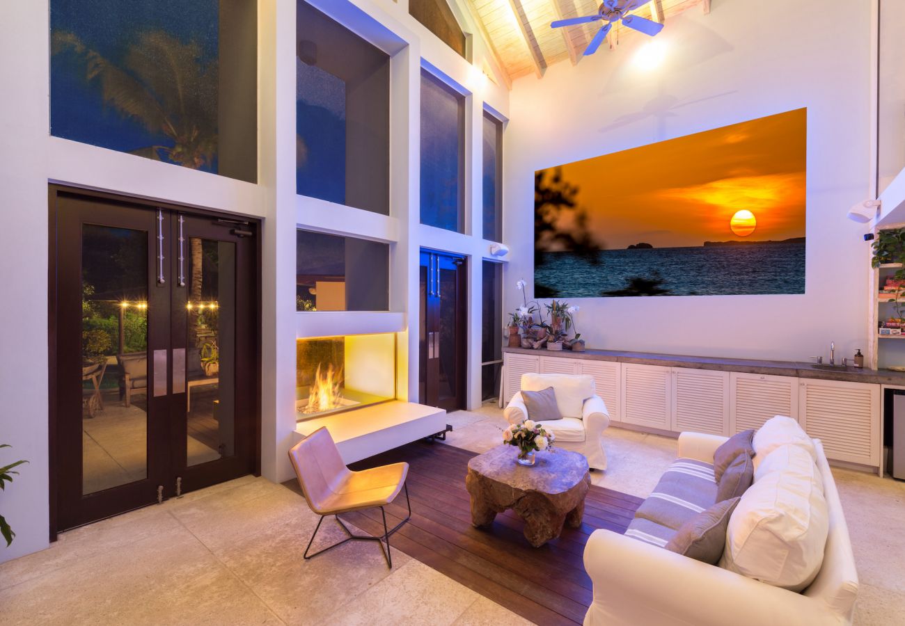 Villa in Grace Bay - Tree House