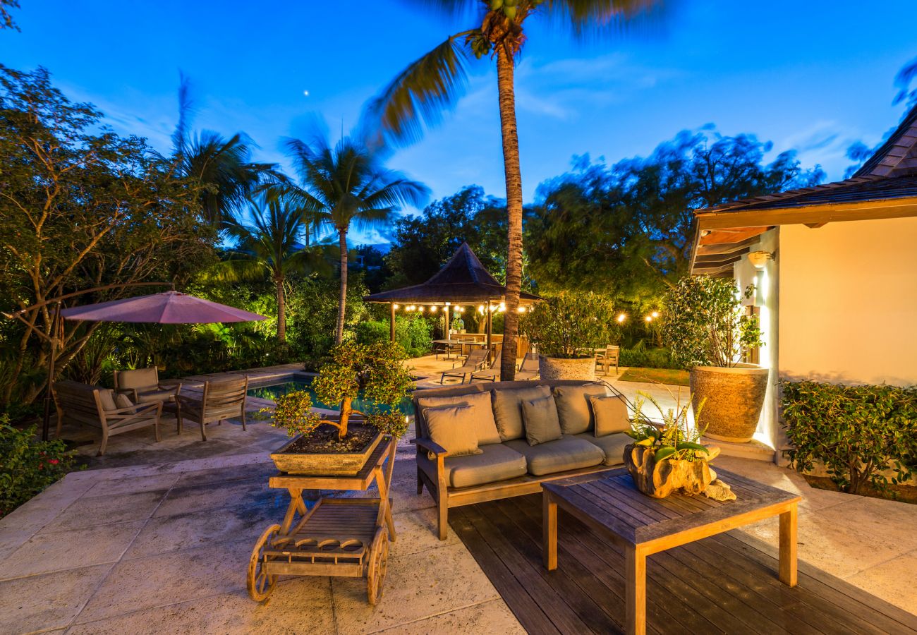 Villa in Grace Bay - Tree House