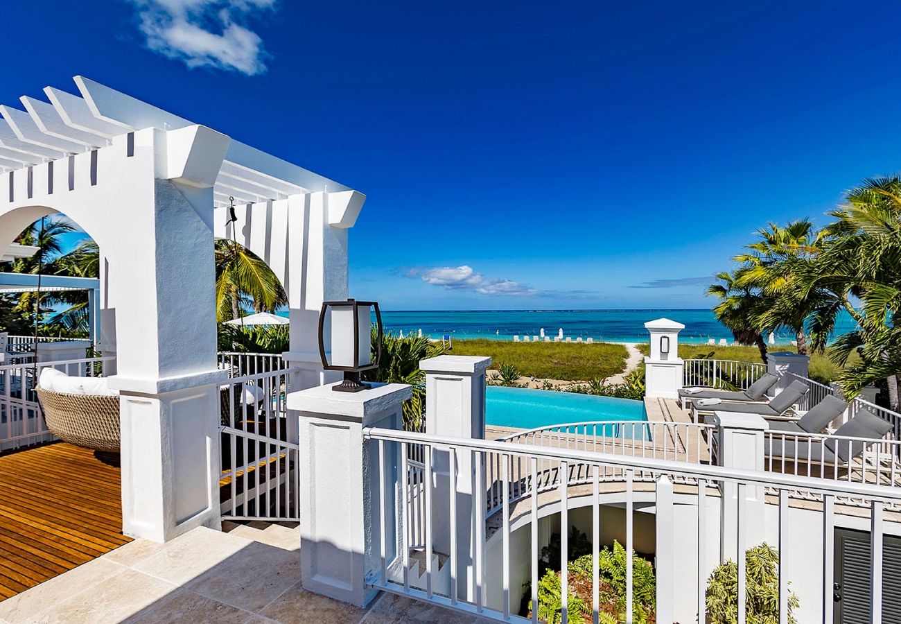 Villa in Grace Bay - Casa Grande