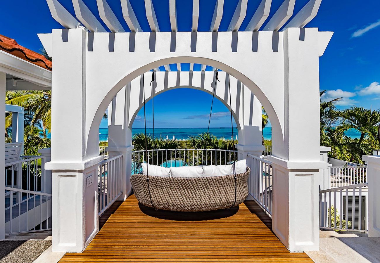 Villa in Grace Bay - Casa Grande
