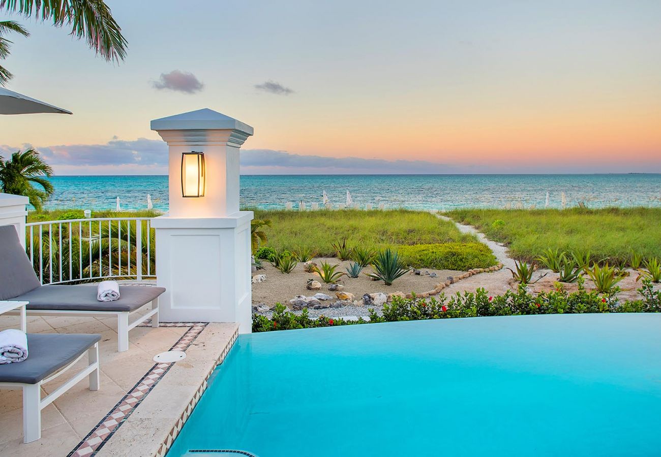 Villa in Grace Bay - Casa Grande