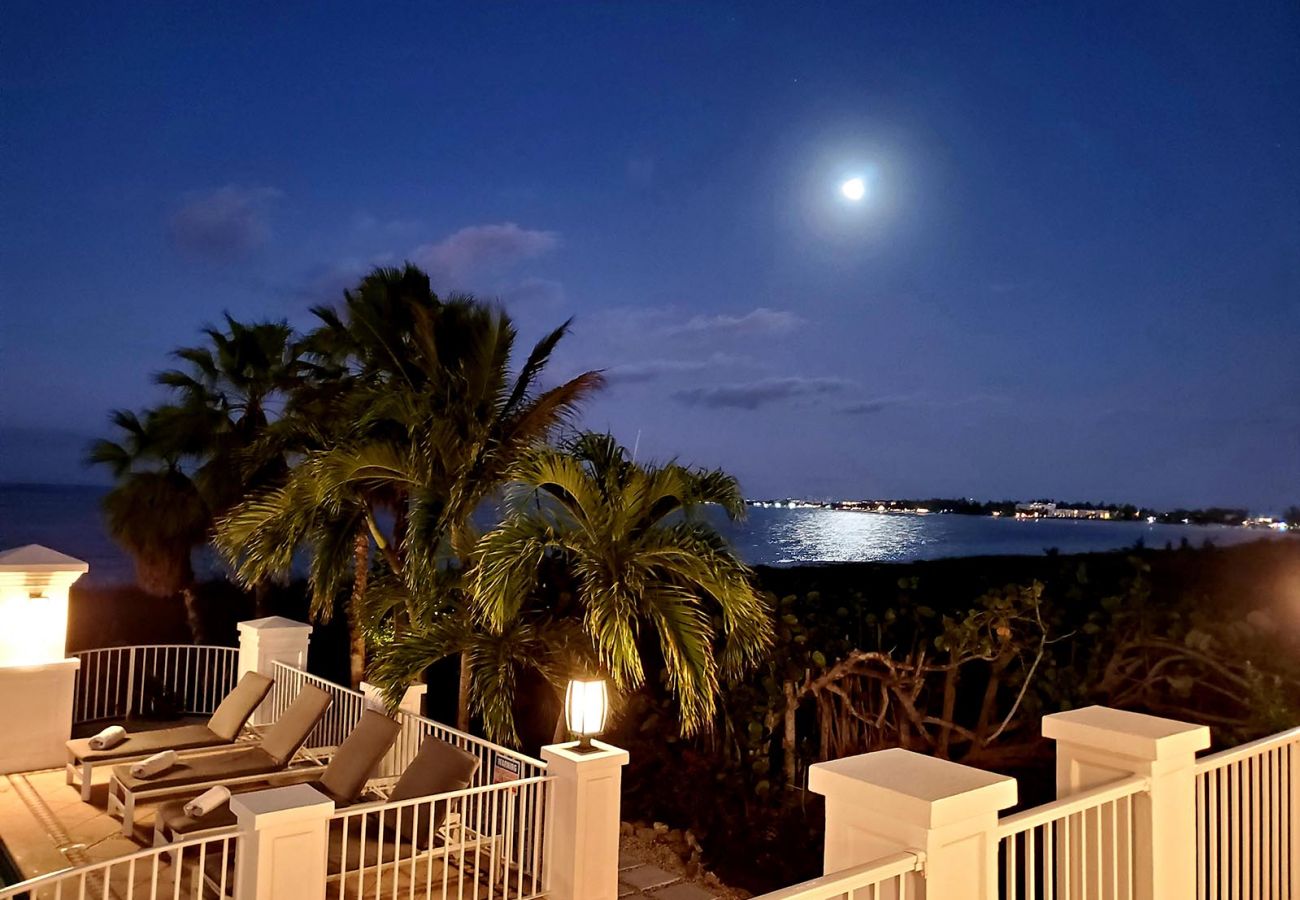 Villa in Grace Bay - Casa Grande