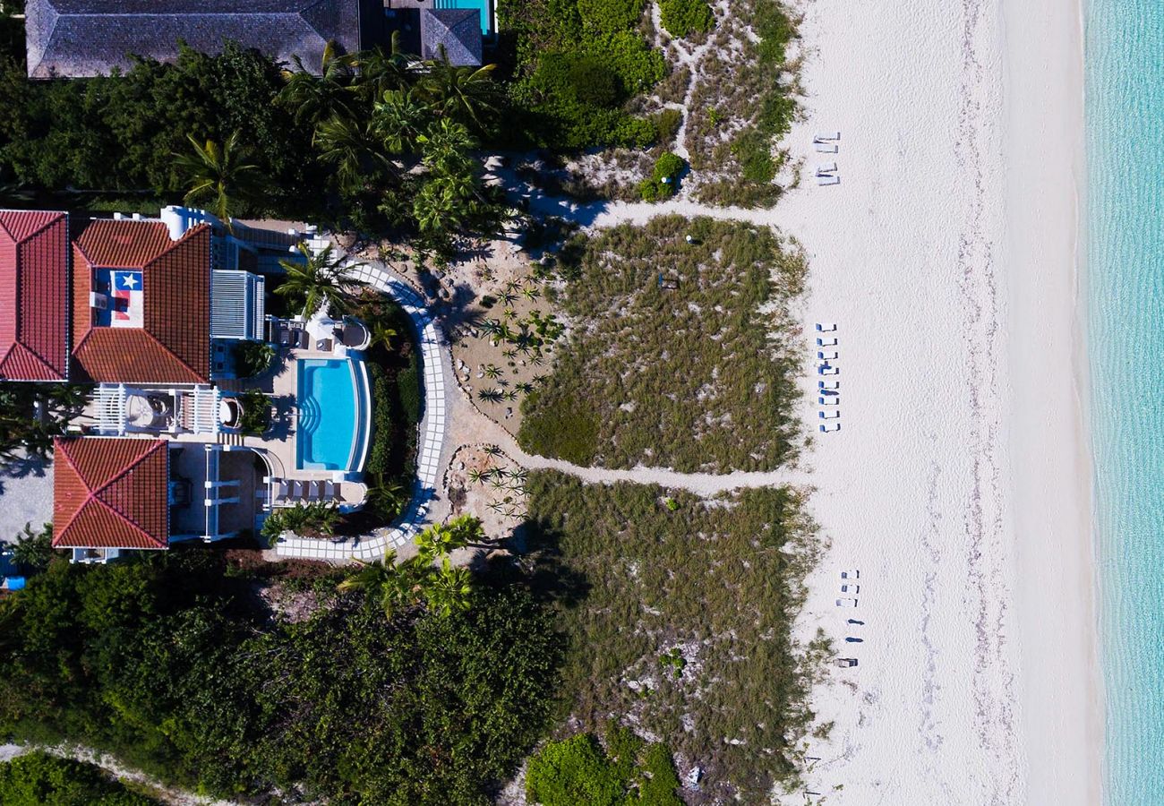 Villa in Grace Bay - Casa Grande