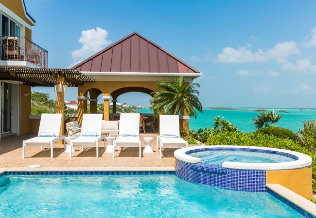 Villa in Chalk Sound - Daydreams Villa in Chalk Sound - Daydreams