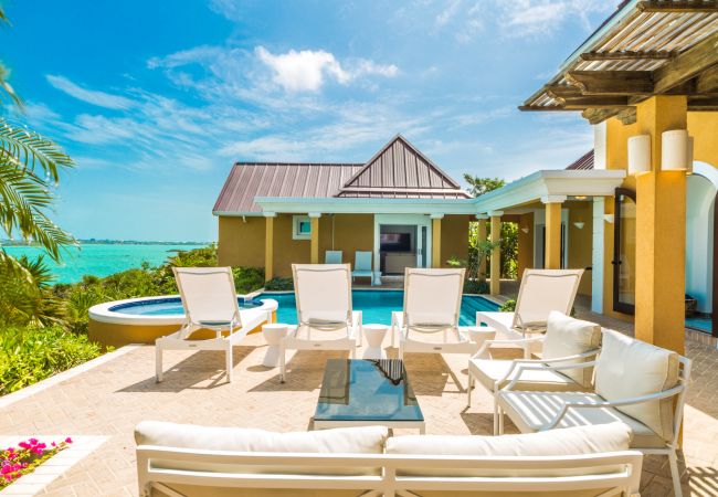 Villa in Chalk Sound - Daydreams Villa in Chalk Sound - Daydreams