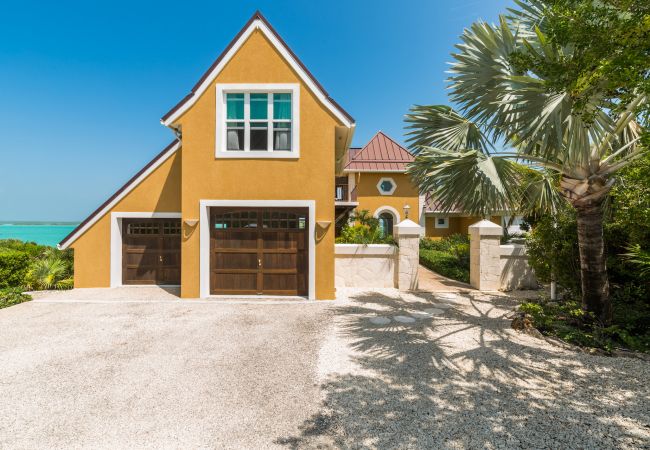 Villa in Chalk Sound - Daydreams Villa in Chalk Sound - Daydreams