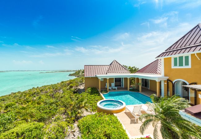 Villa in Chalk Sound - Daydreams Villa in Chalk Sound - Daydreams