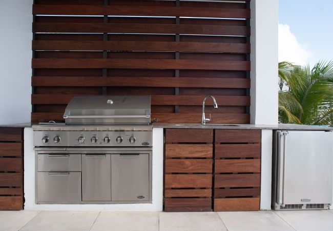 Villa in Leeward - Sand and Sea Villa in Leeward - Sand and Sea