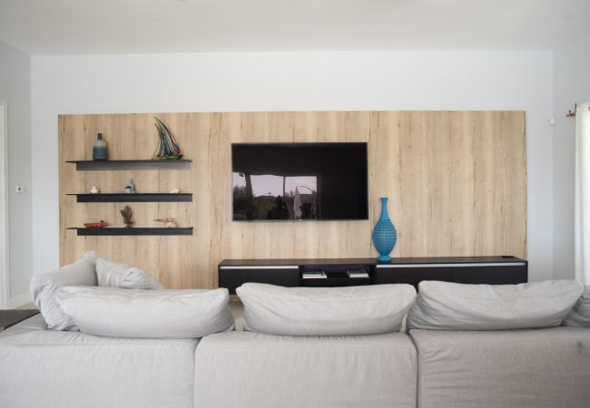 Villa in Leeward - Sand and Sea Villa in Leeward - Sand and Sea