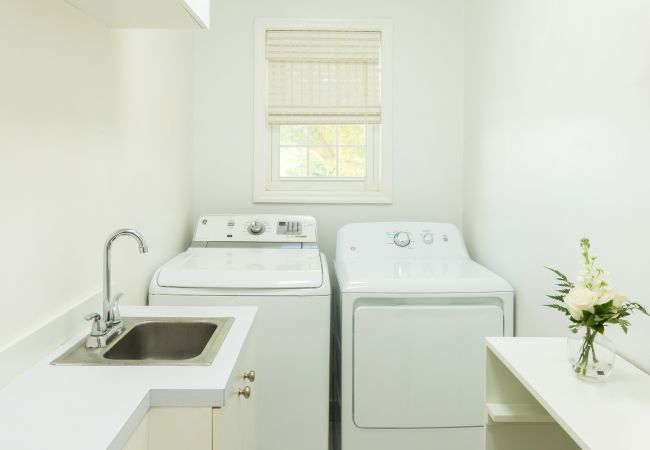 Villa in Turtle Tail - Shutters Villa Villa in Turtle Tail - Shutters Villa