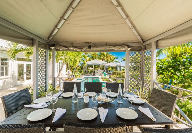 Villa in Turtle Tail - Shutters Villa Villa in Turtle Tail - Shutters Villa