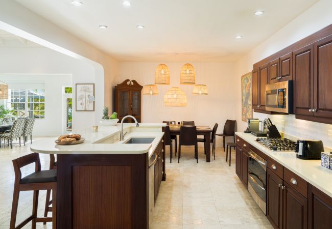 Villa in Turtle Tail - Shutters Villa Villa in Turtle Tail - Shutters Villa