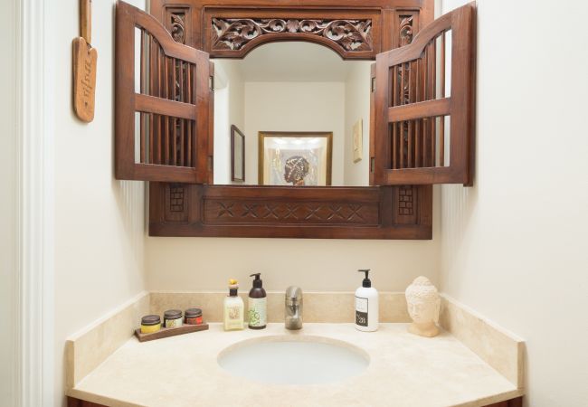 Villa in Turtle Tail - Shutters Villa Villa in Turtle Tail - Shutters Villa