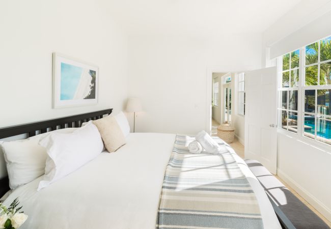 Villa in Turtle Tail - Shutters Villa Villa in Turtle Tail - Shutters Villa