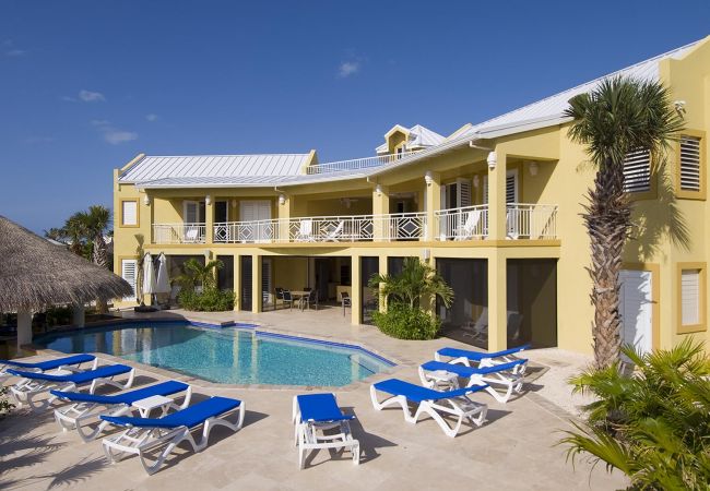 Villa in Leeward - Pelican Vista Villa in Leeward - Pelican Vista