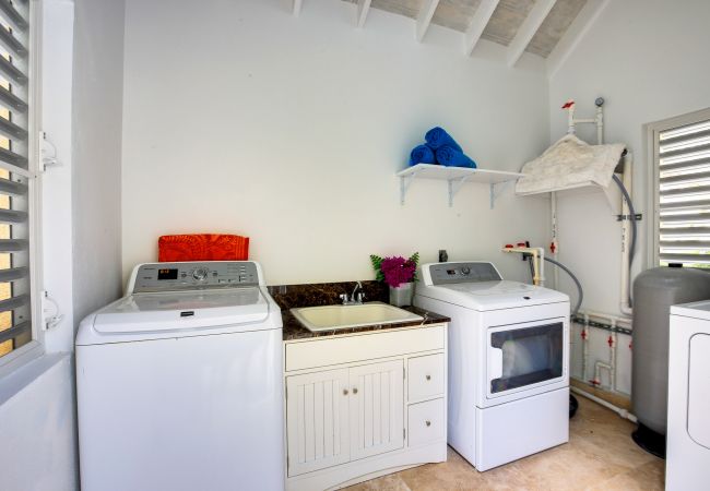 Villa in Leeward - Pelican Vista Villa in Leeward - Pelican Vista