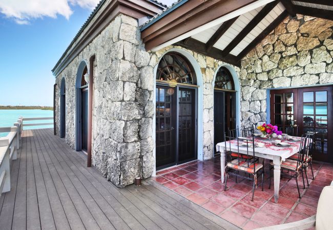 Villa in Chalk Sound - Rockspray Villa in Chalk Sound - Rockspray