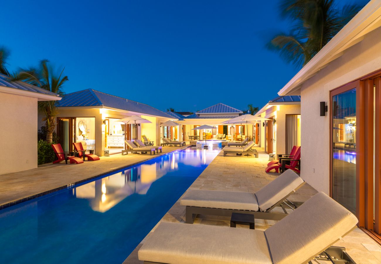 Villa in Leeward - Leeward Jewel Villa