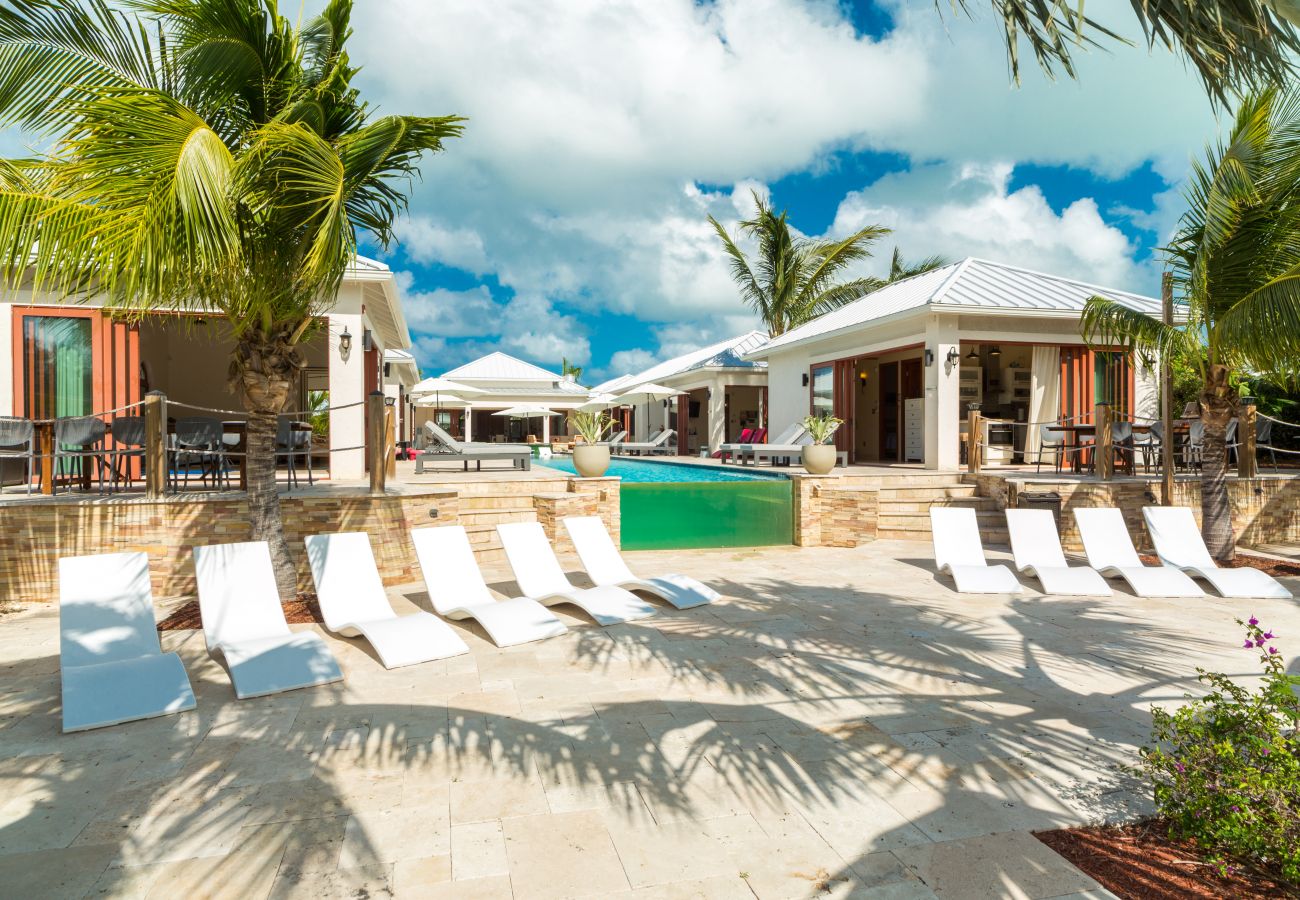 Villa in Leeward - Leeward Jewel Villa