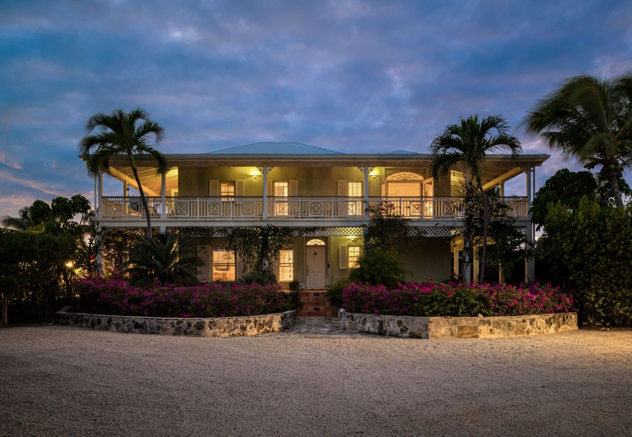 Villa in Leeward - Villa Maris
