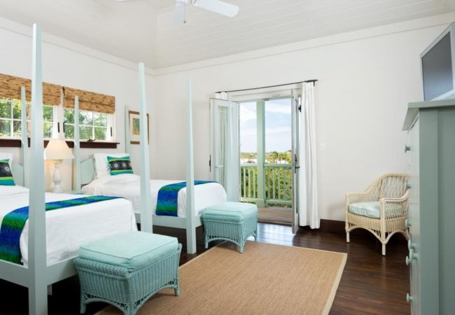 Villa in Chalk Sound - Villa Turquesa Villa in Chalk Sound - Villa Turquesa